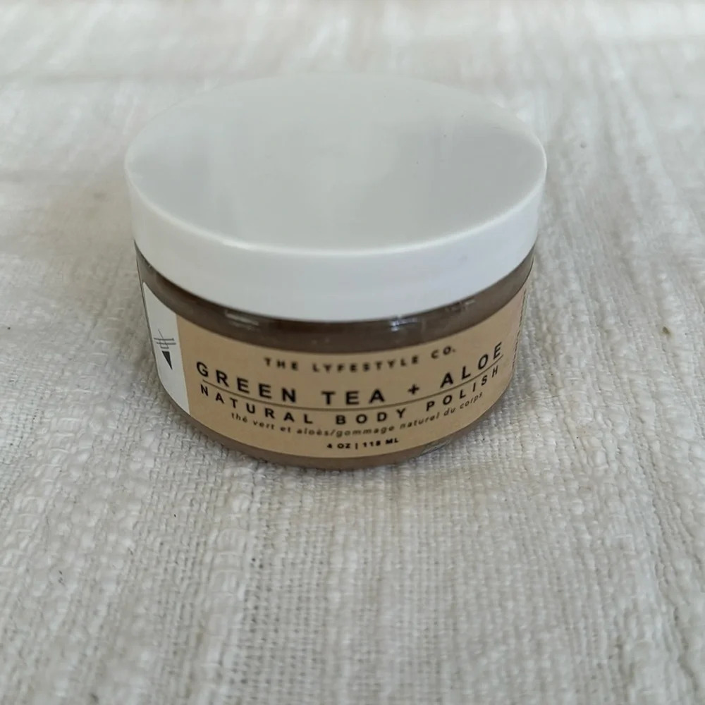 The Lifestyle Co. Green Tea & Aloe Natural Body Polish, New & Unused - Picture 2 of 3
